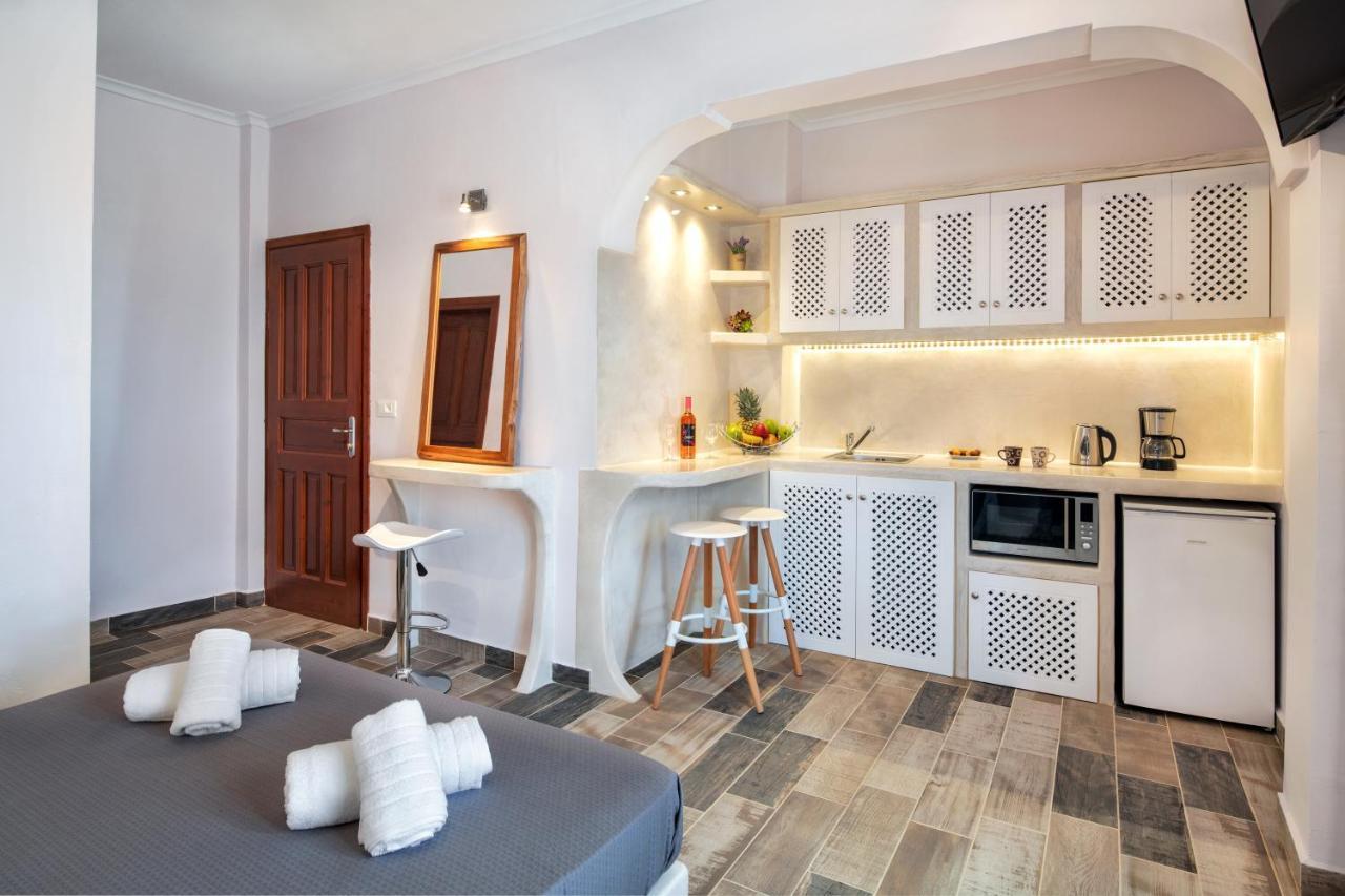 Nectarios Villa 2 ฟิรา ภายนอก รูปภาพ